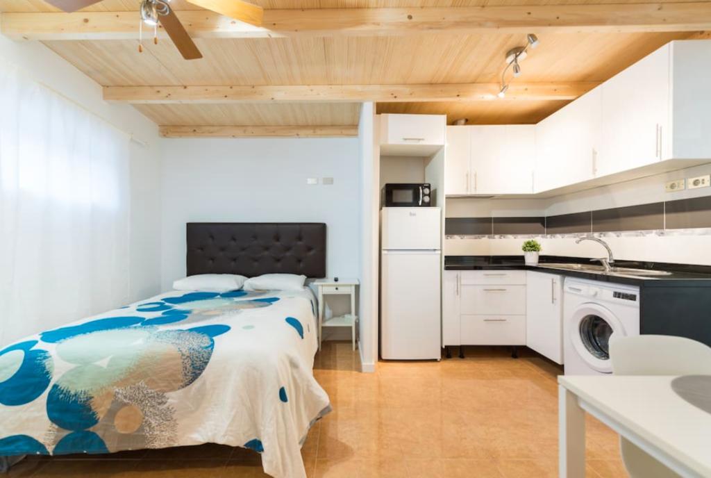 Studio Las Palmas Central Rooms Room photo